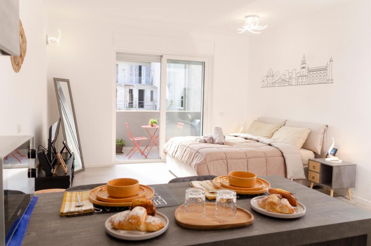 Apulialux Garruba Cozy Apt & Parking バーリ エクステリア 写真